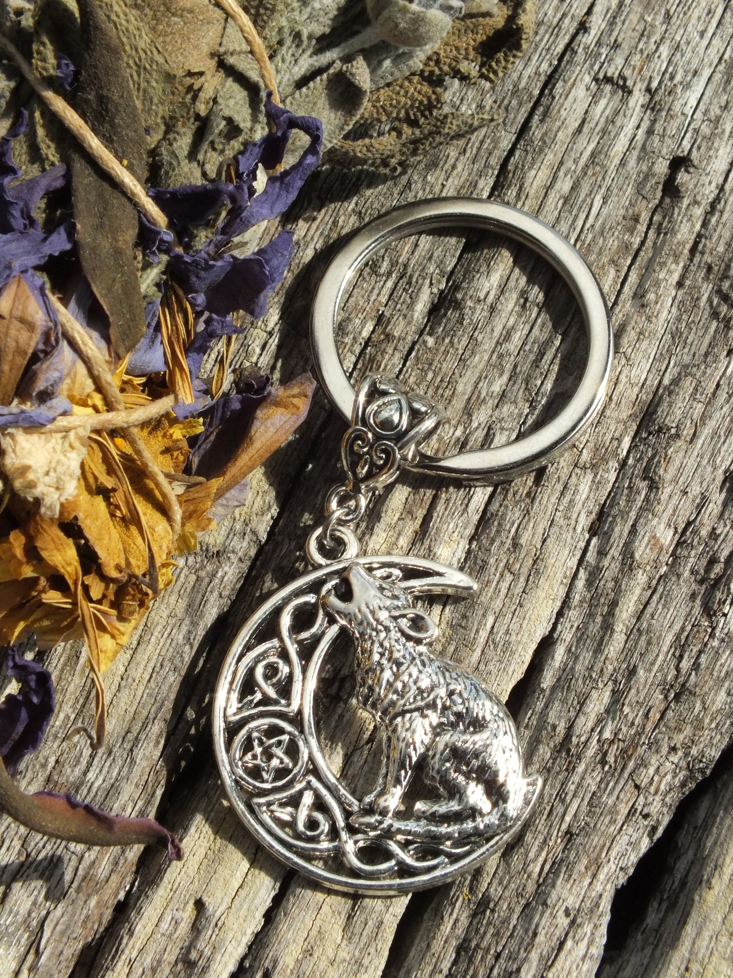 Celtic Wolf Moon Keyring