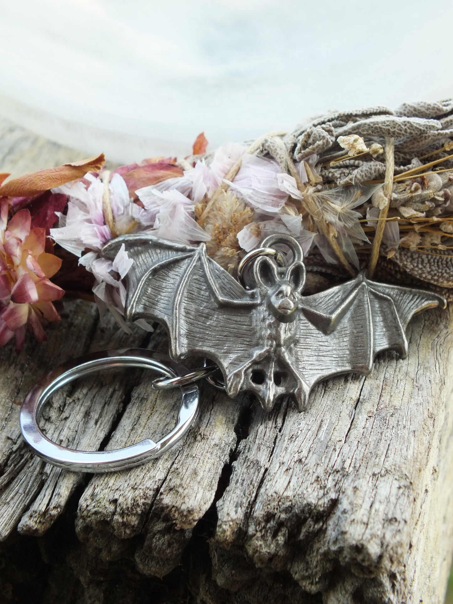 Metal Bat Keyring