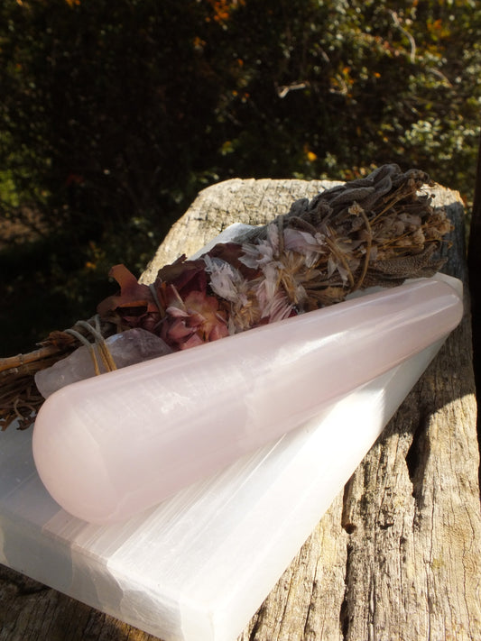 Mangano Calcite Massage Wand