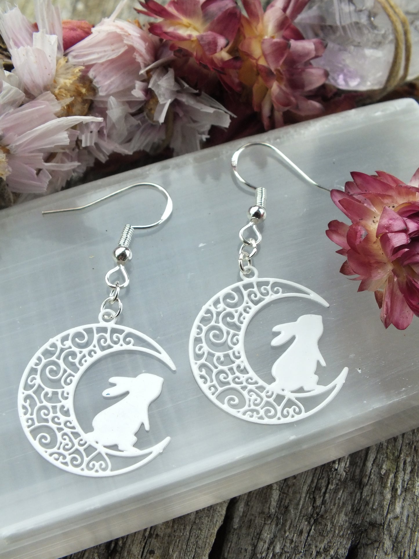 Filigree Moon Rabbit Earrings - White