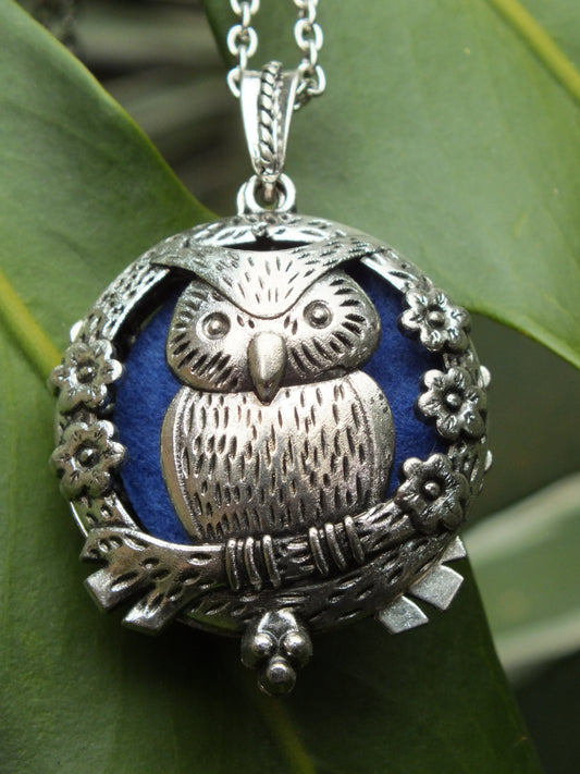 Blue Owl Diffuser Locket