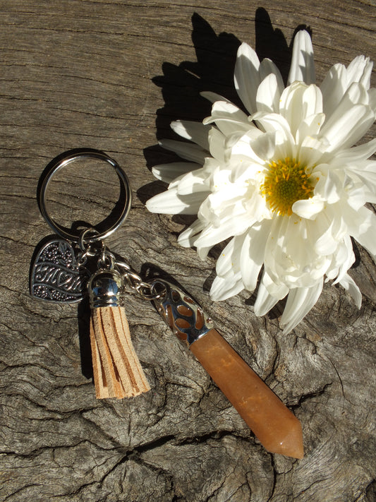 Peach Aventurine Crystal Point Mum Keyring