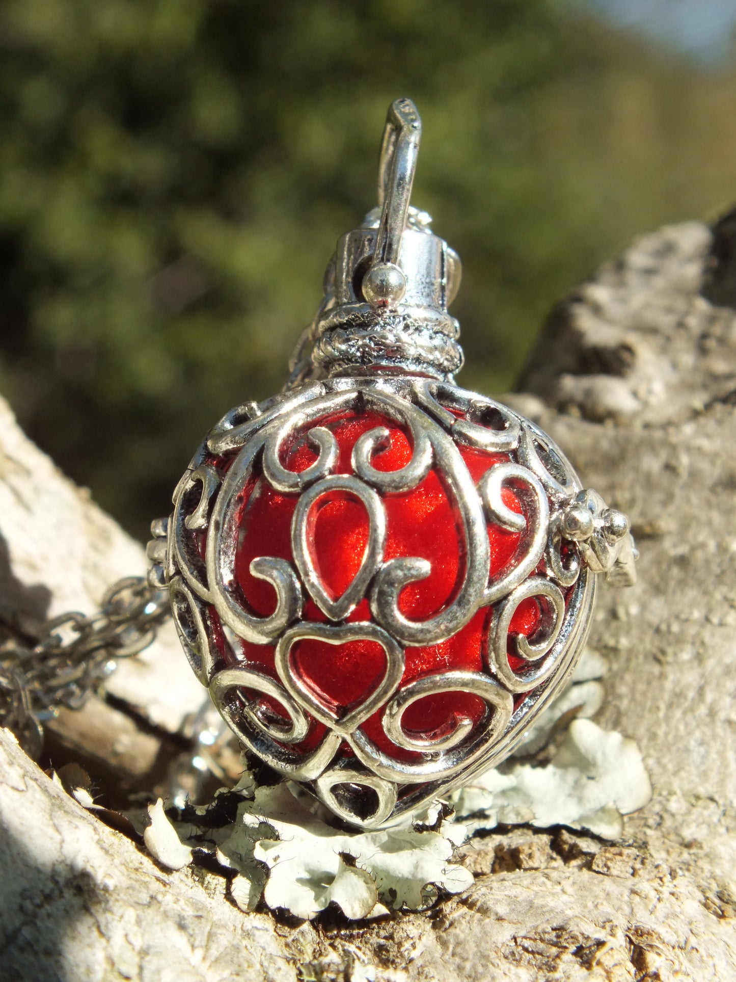 Red Regal Diffuser Locket