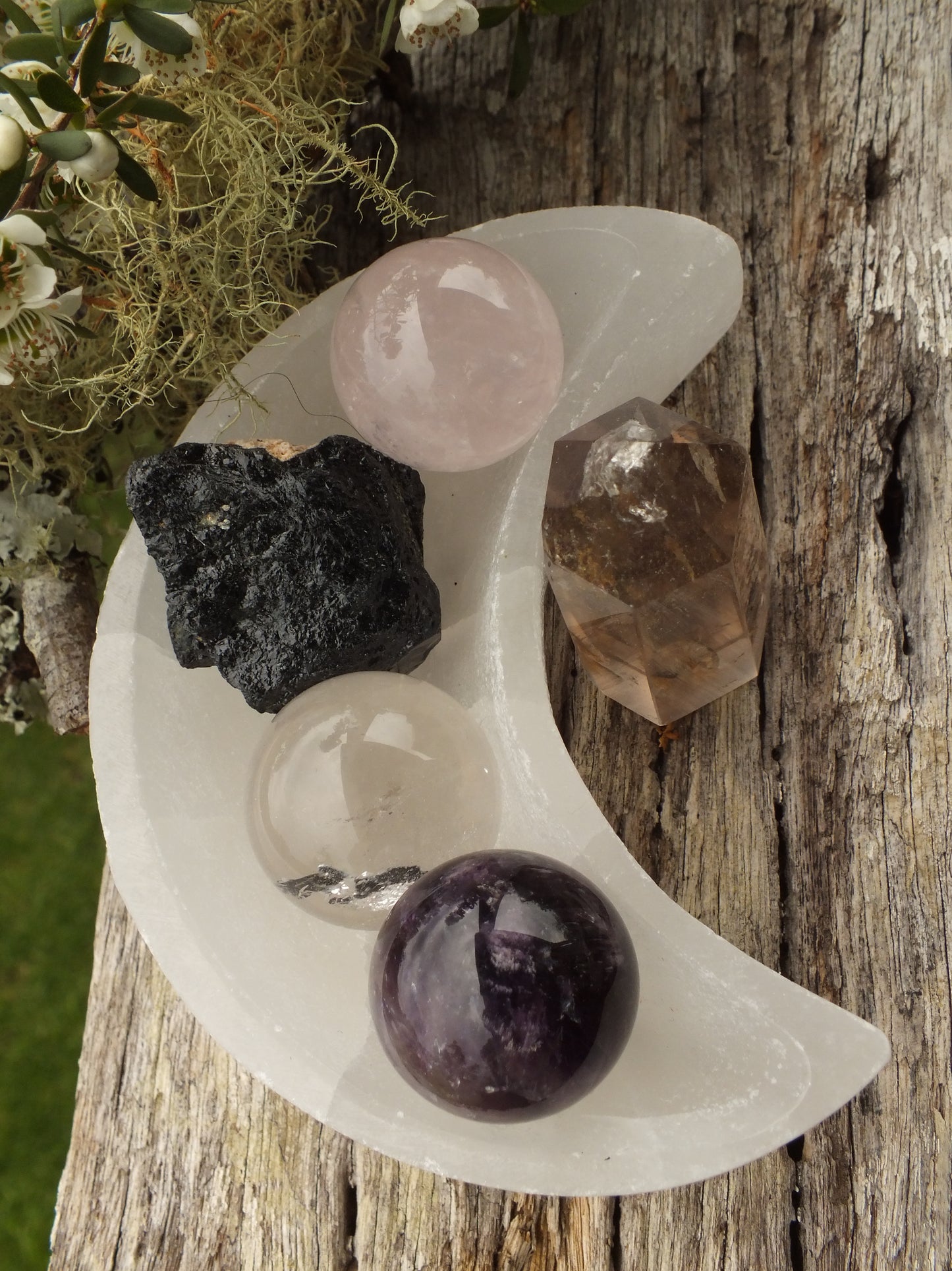 Onyx Castle's Crystal Healing For Beginers Kit