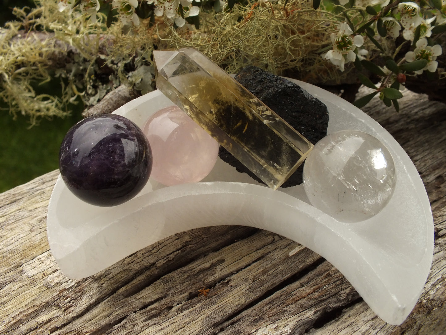 Onyx Castle's Crystal Healing For Beginers Kit