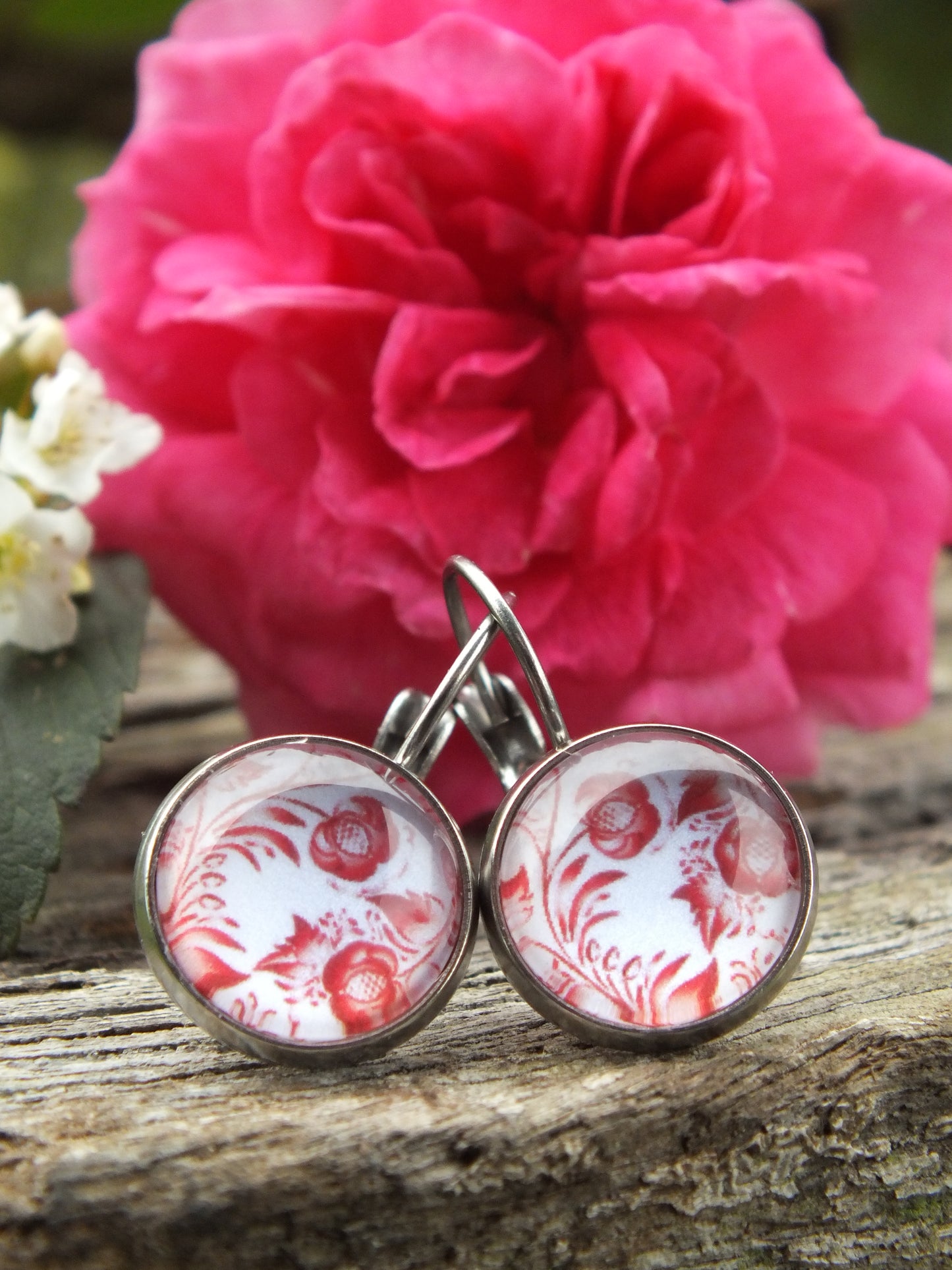 Sweet Hearts Collection Cabochon Earrings
