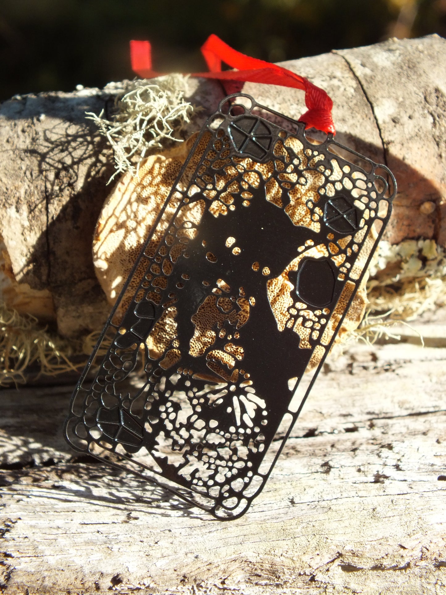 Black Filigree Cat Metal Bookmark