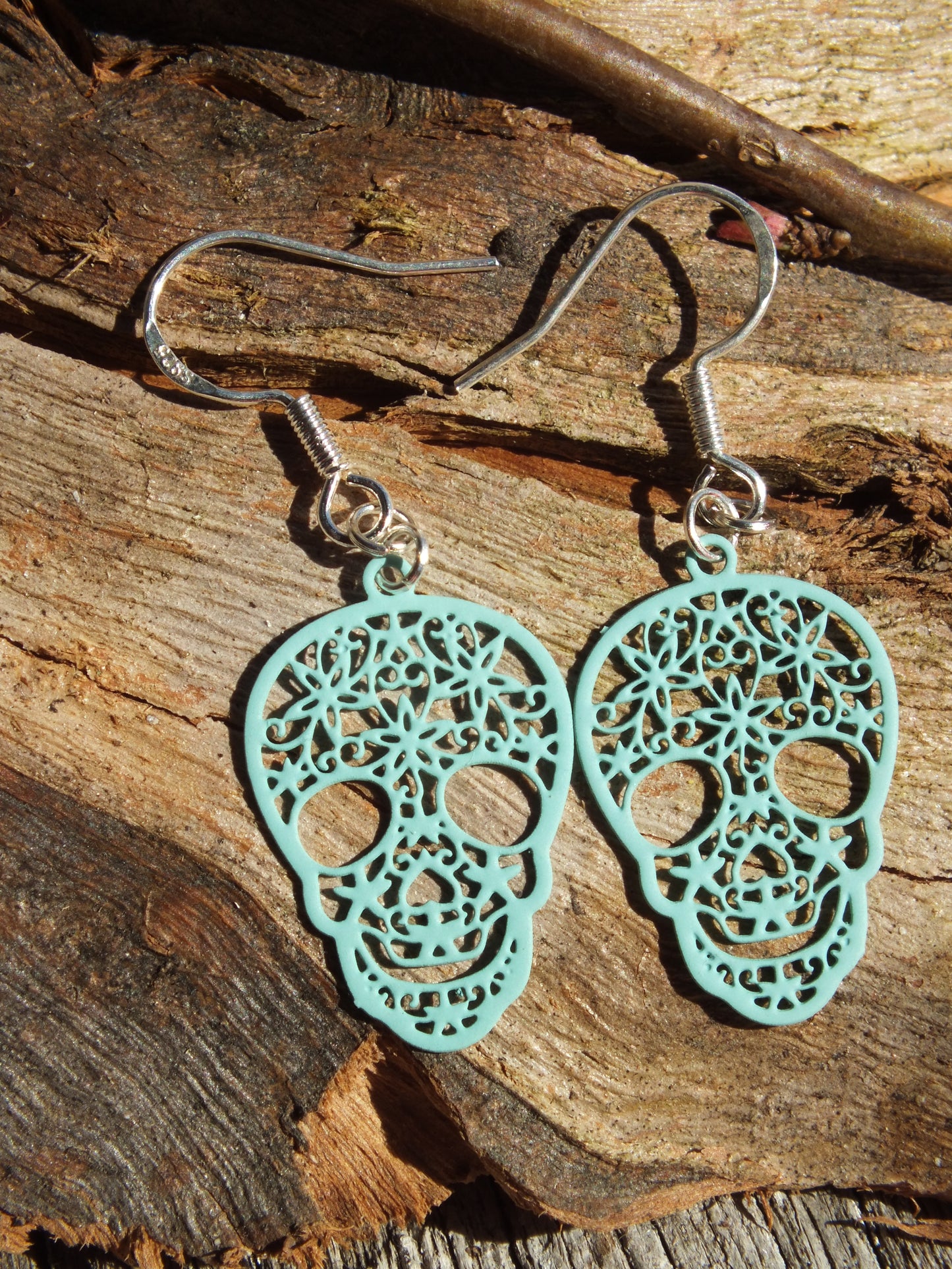 Filigree Skull Earrings (Turquoise)