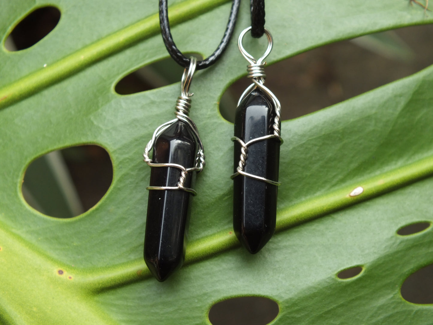 Double Terminated Black Onyx Point Necklace