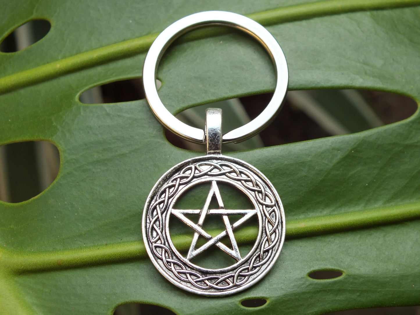 Celtic Pentacle Metal Keyring