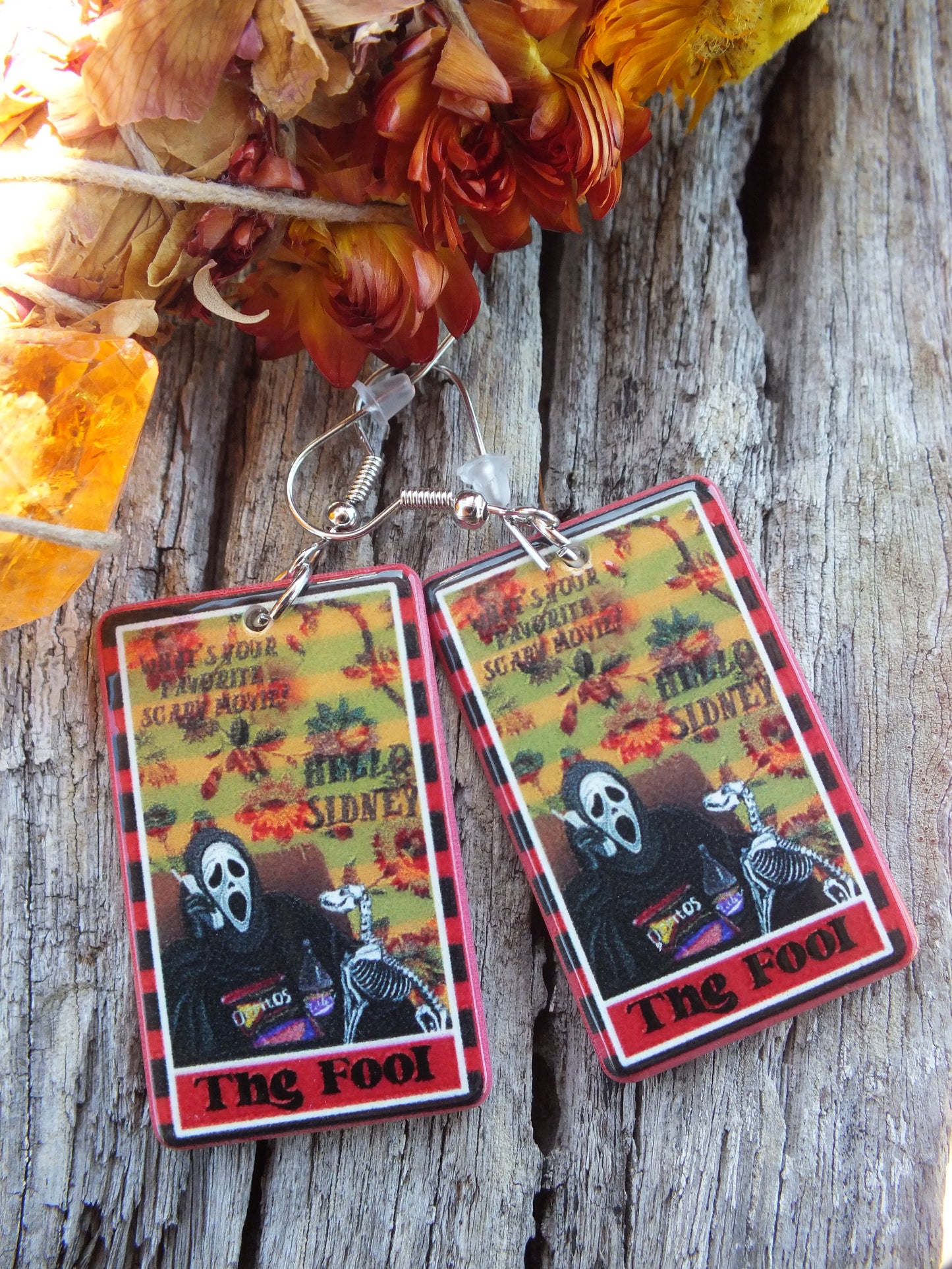 The Horror Arcana Earrings - The Fool (Ghostface)