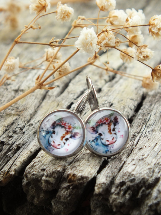 Cute Floral Calf Cabochon Earrings
