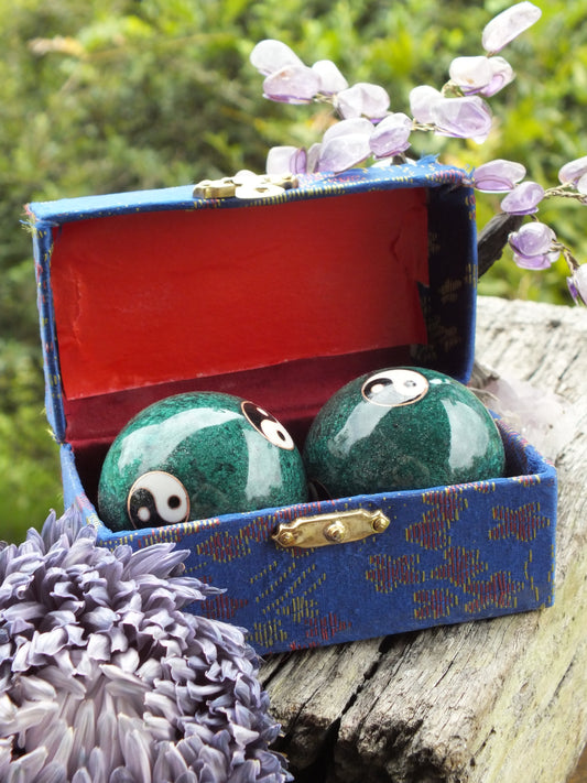 Yin Yang Baoding Balls (Green) - Discounted - Box Damaged