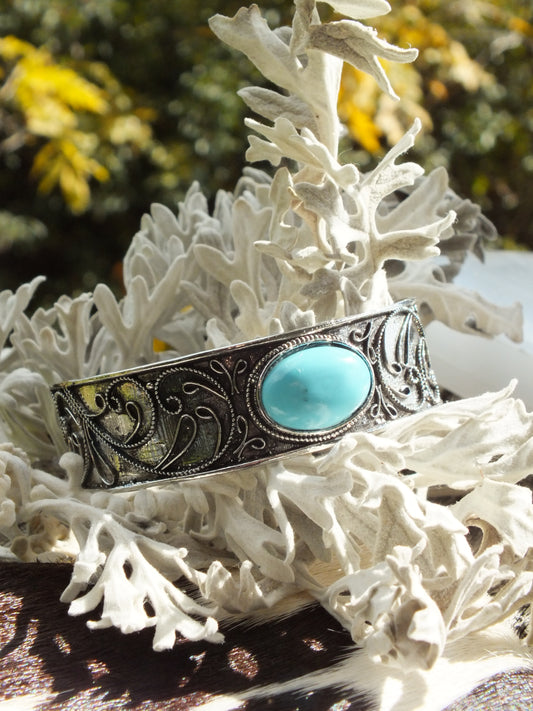 Vintage Style Synthetic Turquoise Cuff Bracelet