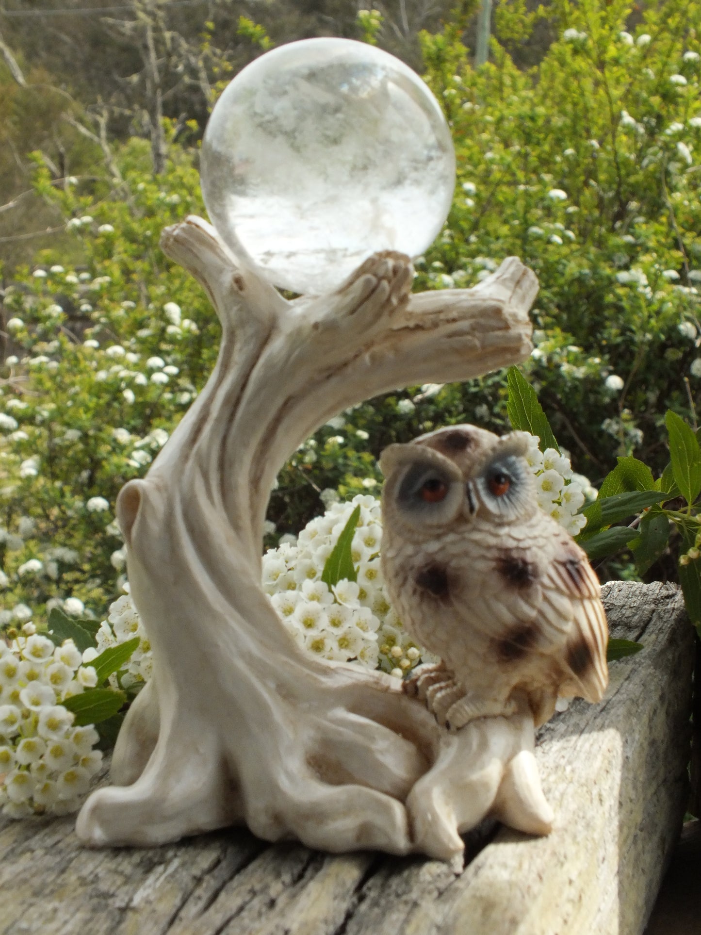 Owl Sphere Stand (Natural)