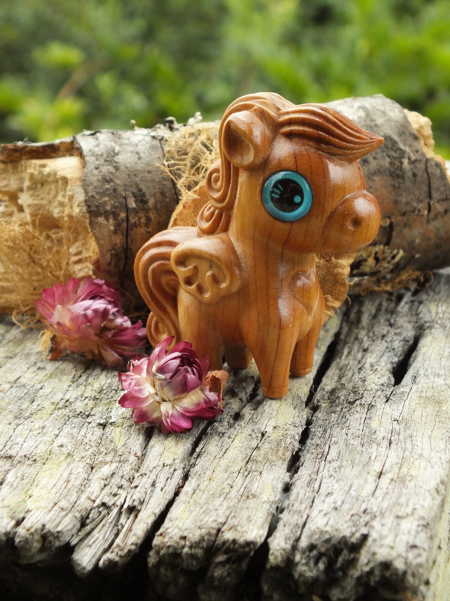 Sandalwood Winged Pony