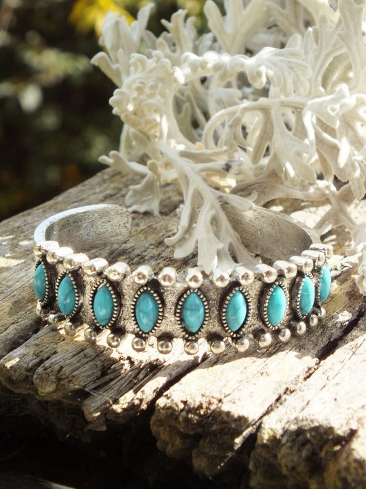 Vintage Style Turquoise Cuff Bracelet