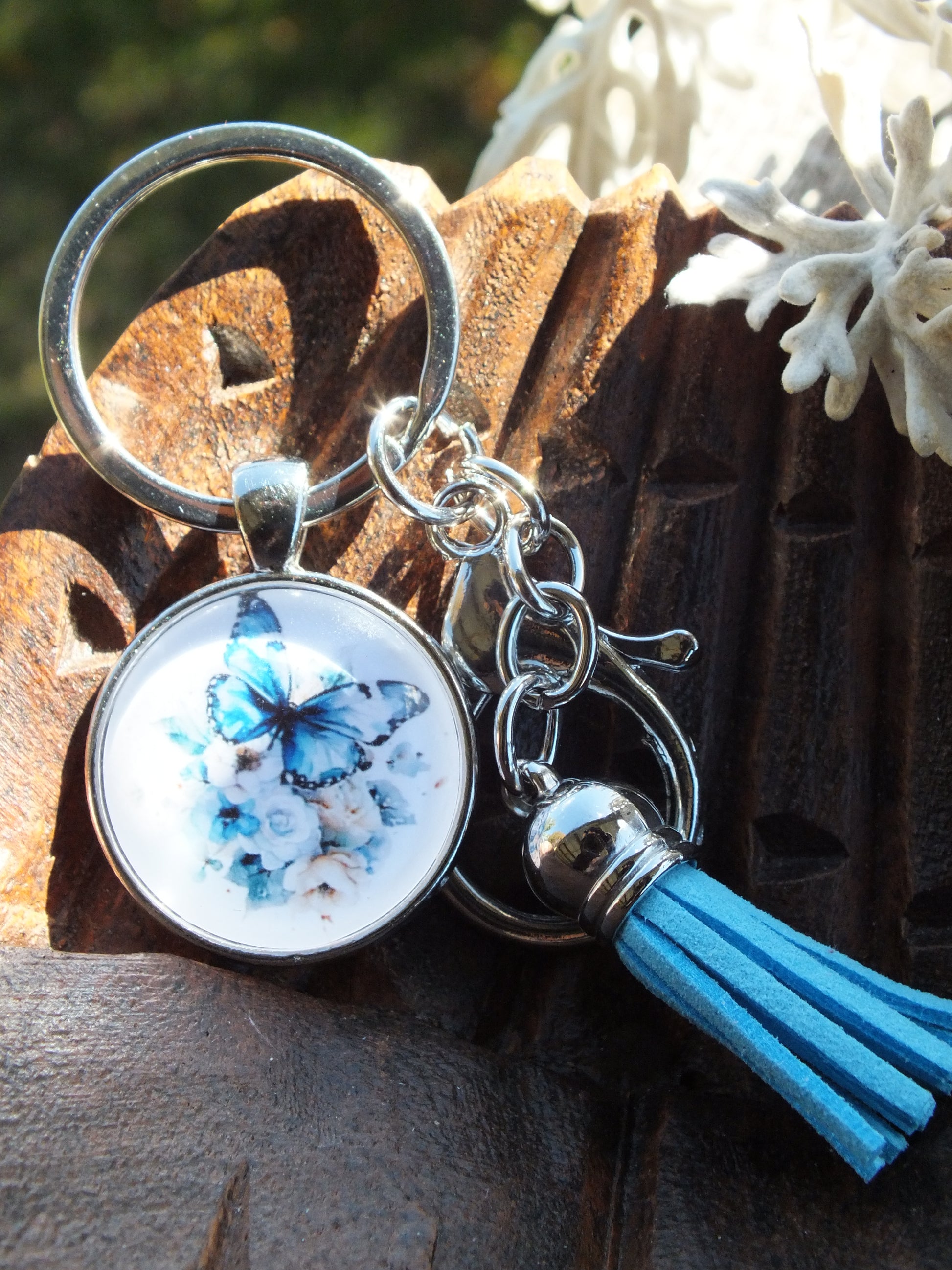 Blue Butterfly Keyring – Onyx Castle - Main Image