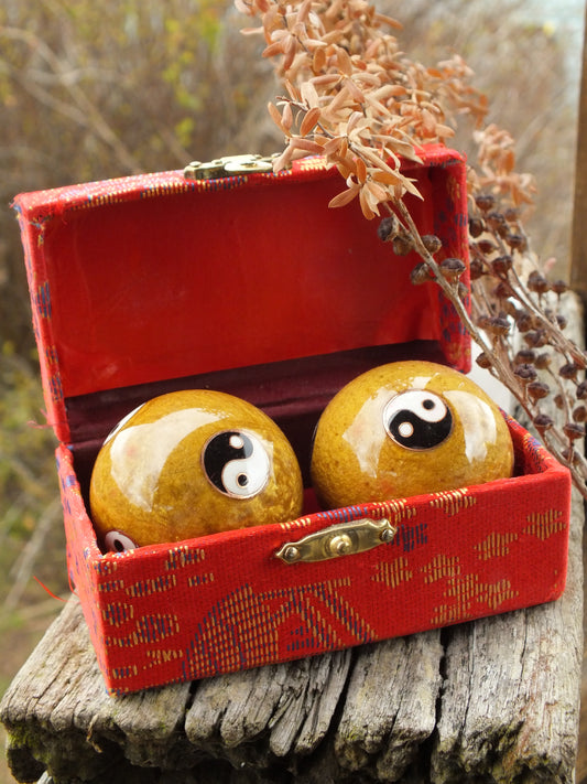 Yin Yang Baoding Balls - Gold/Large