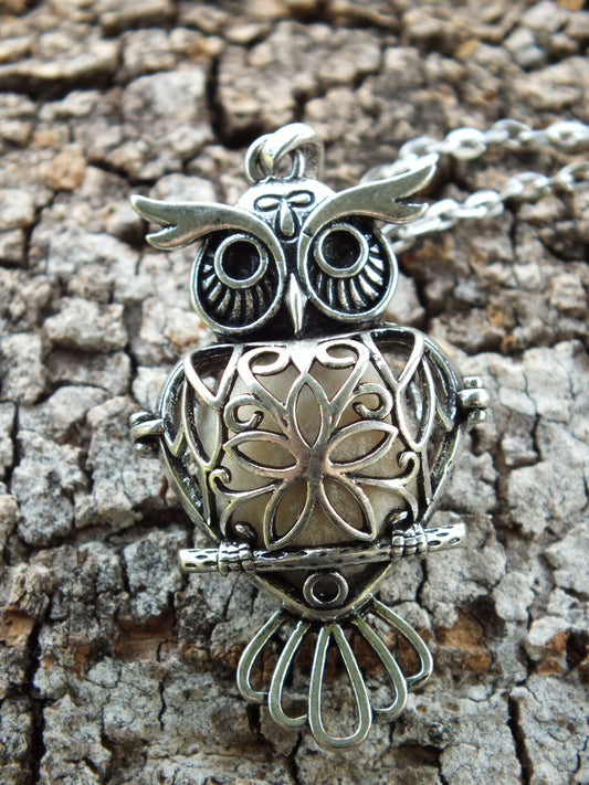 Cream Owl Diffuser Locket