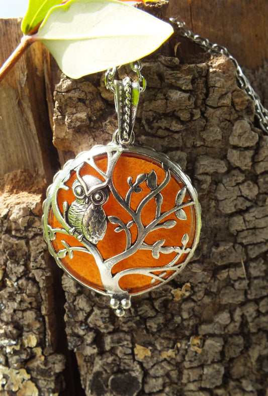 Orange Owl Diffuser Locket