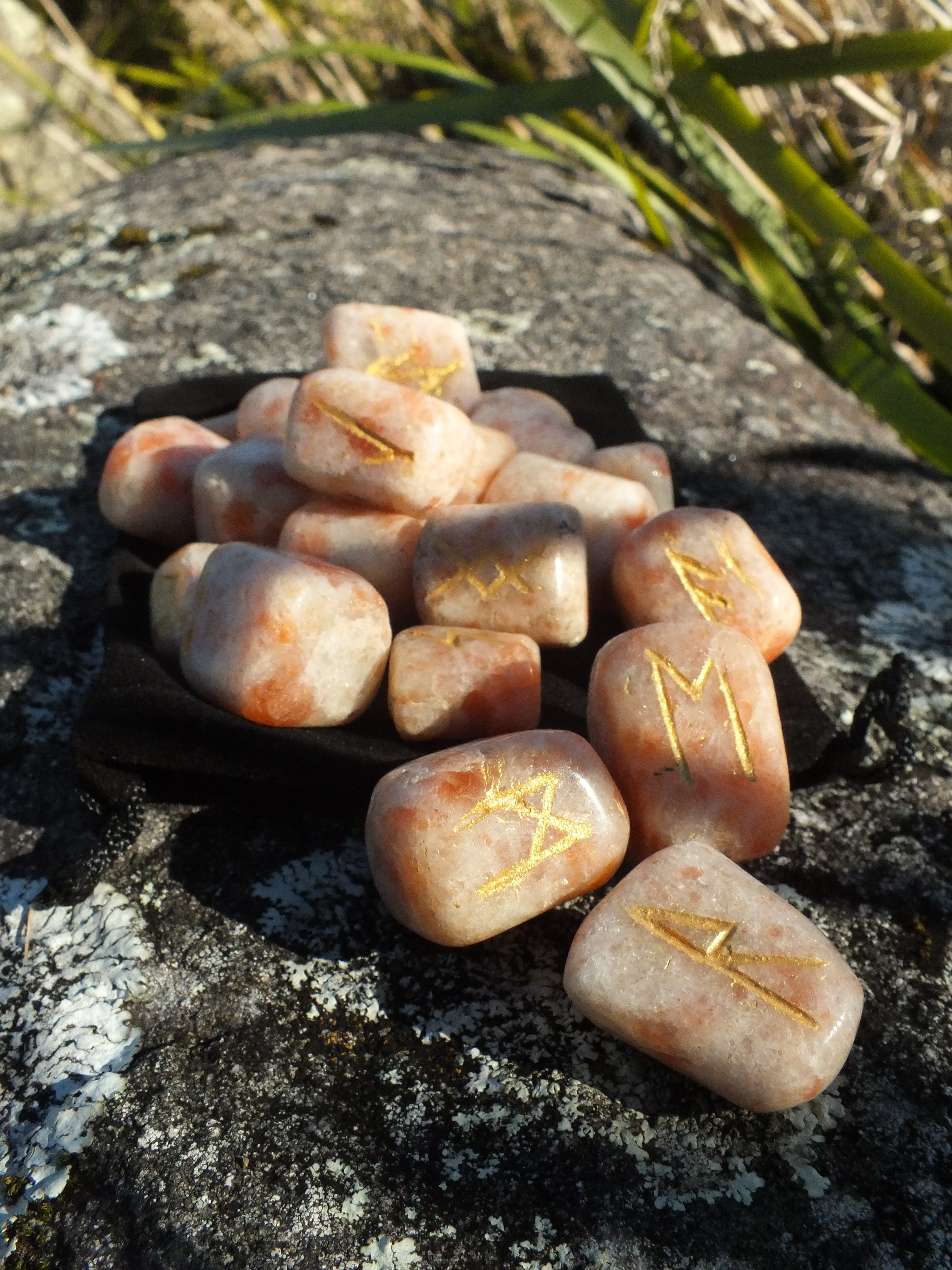 Sun Rune Stone Sunstone Rune Stones – Onyx Castle
