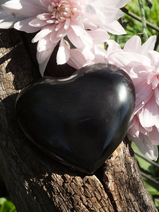 Black Onyx Puff Heart