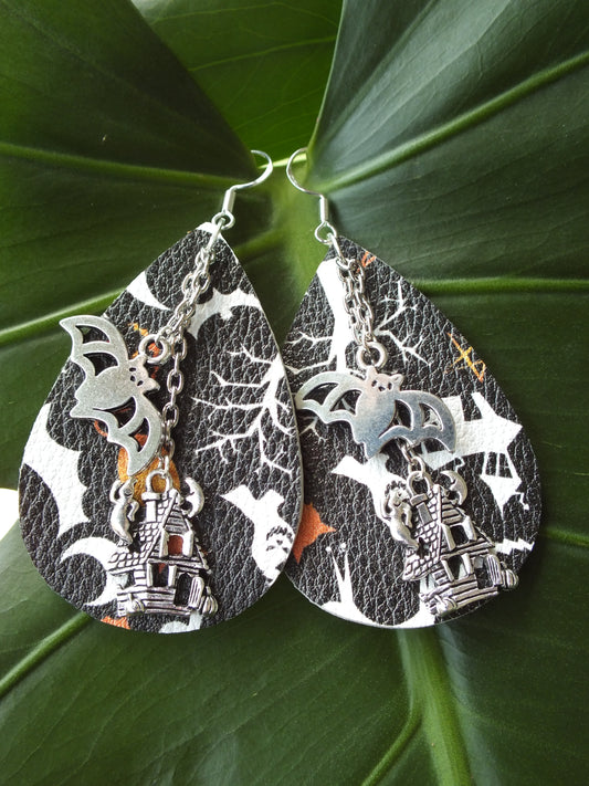 Halloween Leather & Chain Haunted House Bat Earrings