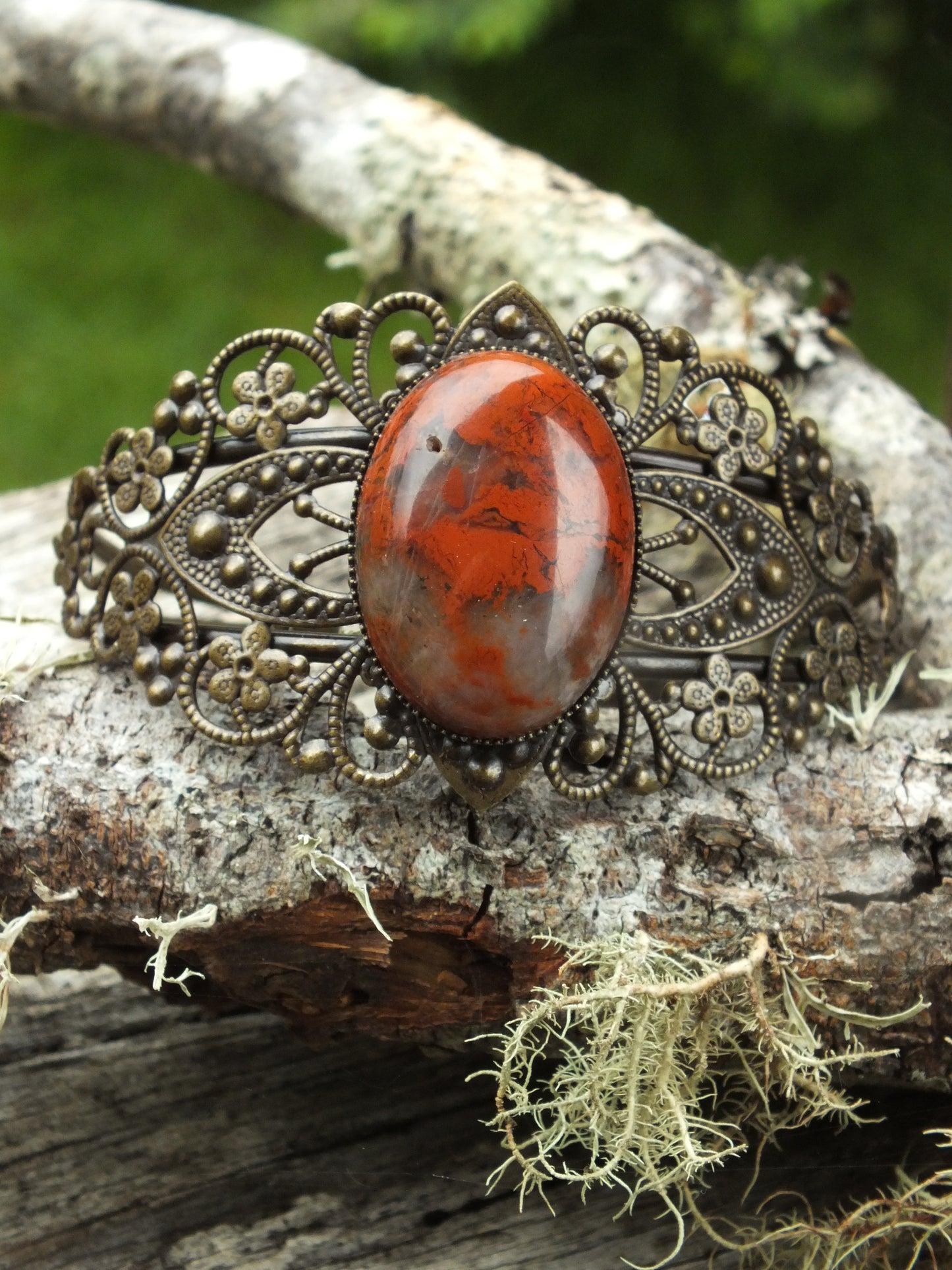 Antique Style Brecciated Jasper Cabochon Bracelet