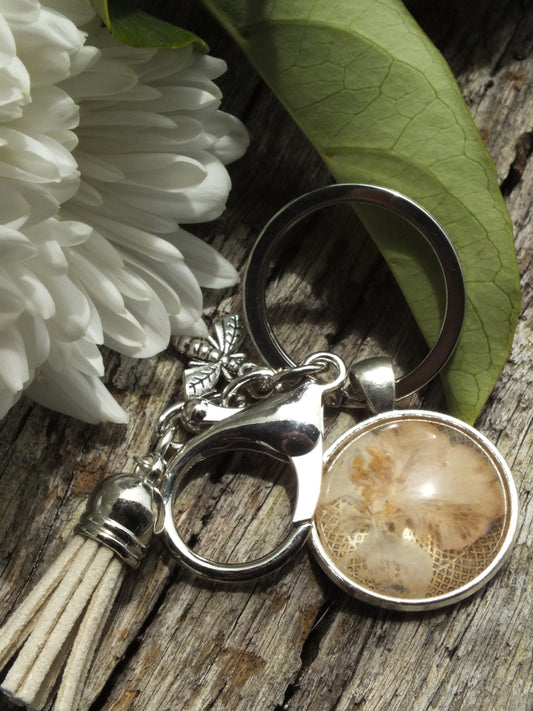 Real Dried Flower In Resin with Bee Charm Keyring