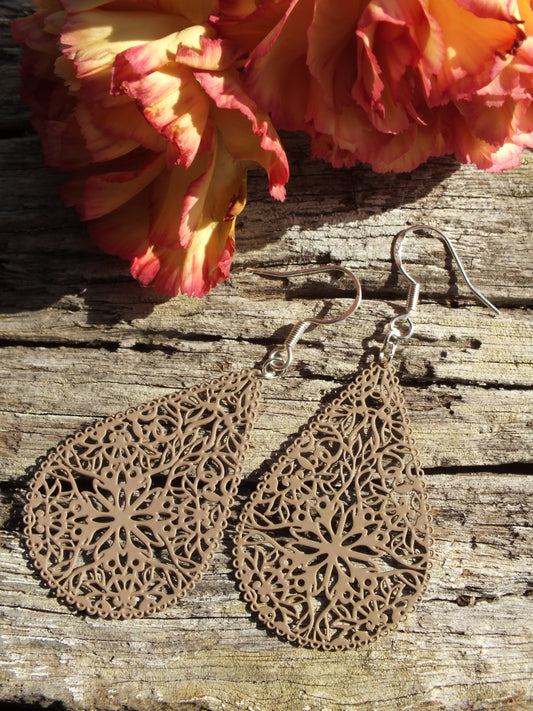 Nude Filigree Teardrop Earrings