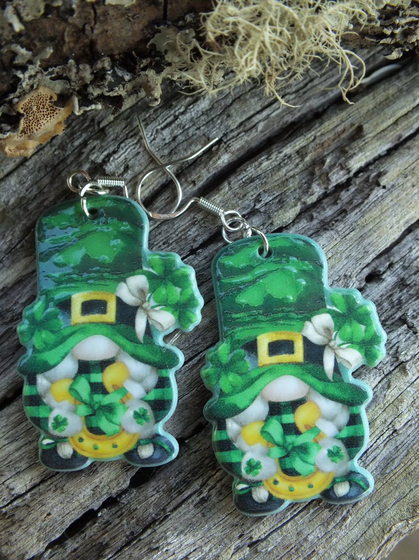 "Kiss Me I'm Irish" Gnome Earrings