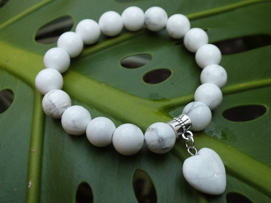 Howlite Stone Heart Bracelet